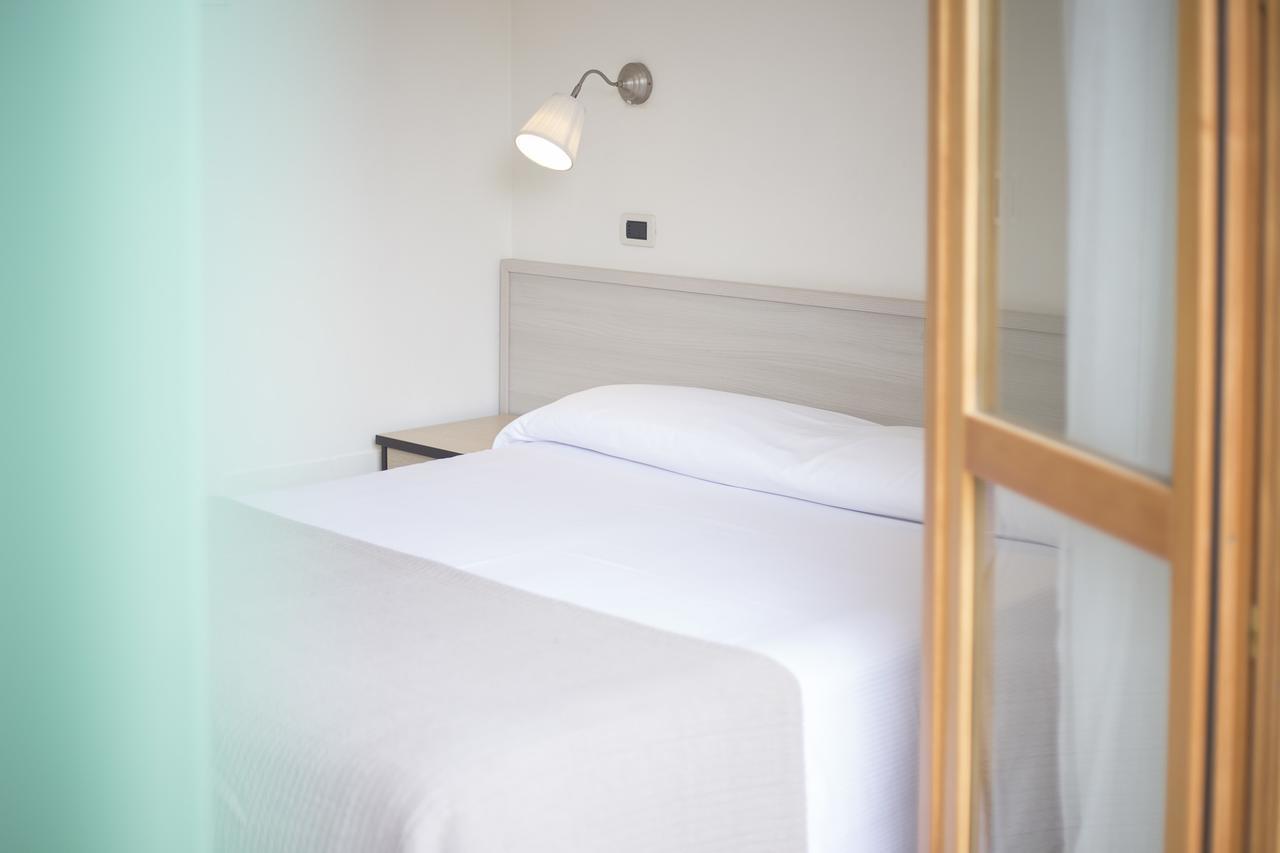 Residence Hotel Villa Mare 포르토페라이오 외부 사진